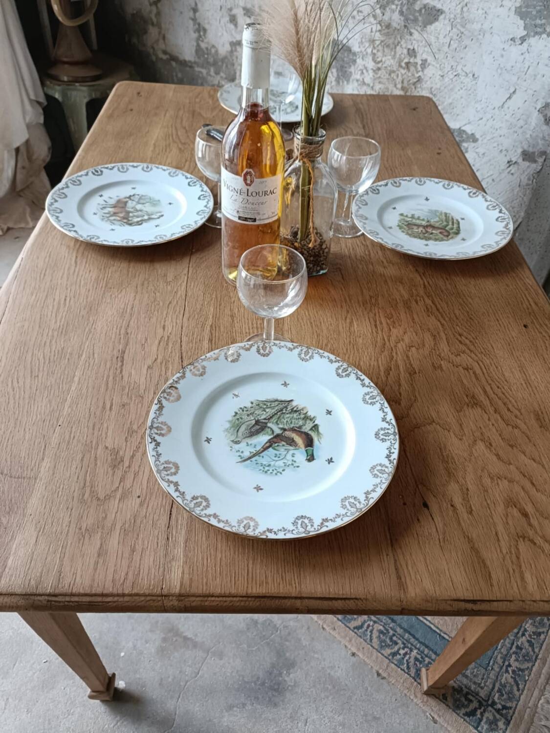 Farmhouse table