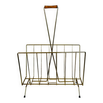 Magazine rack in gold metal and vintage wood