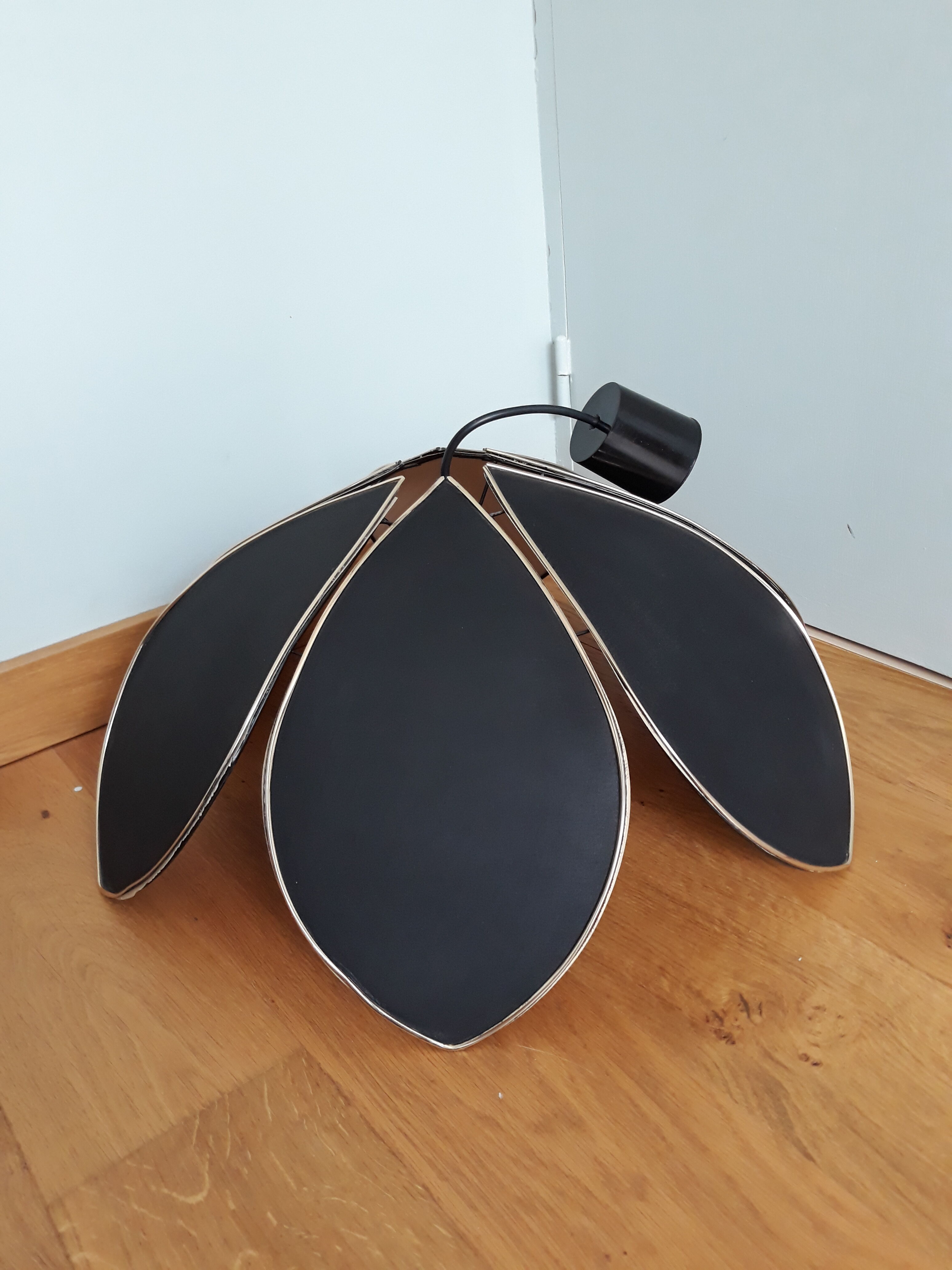 Lotus flower suspension large size