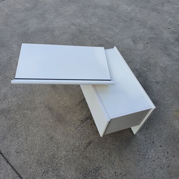 2 tables de chevet / tables de nuit B&B Italia