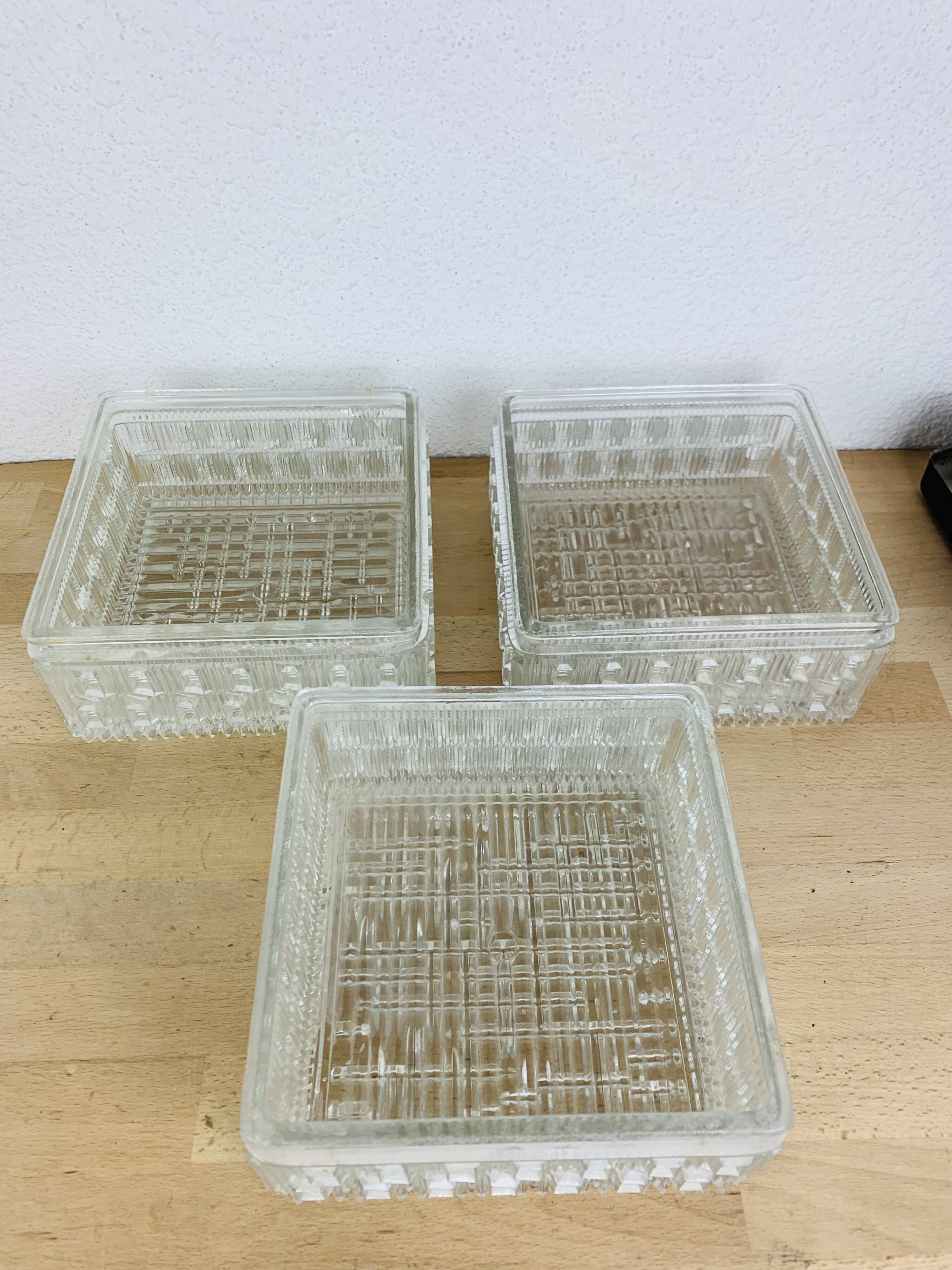 3 square wall lights in chiseled molded glass from the 50s, Holophane
