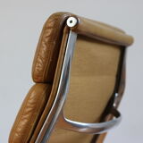 Softpad armchair EA216 by Charles & Ray Eames Herman Miller edition 1970