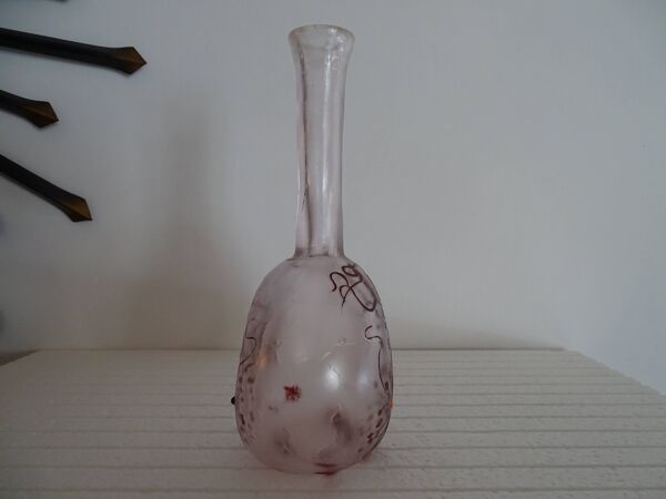 Vase gourde pâte de verre dégagé à l'acide signé bendor