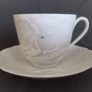Limoges, Camille Tharaud - Coffee service for 8 people in Limoges porcelain, "Swan" decoration.