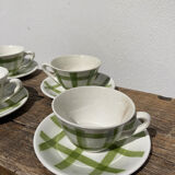 4 coffee cups Green and white checkered wolf grinders