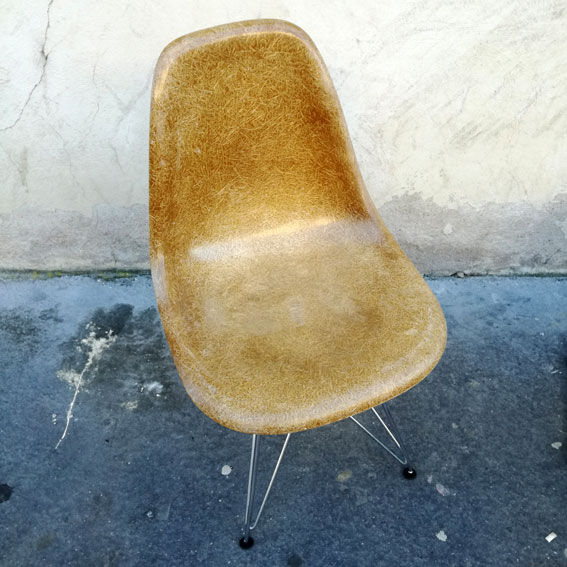 Eames Herman Miller chair