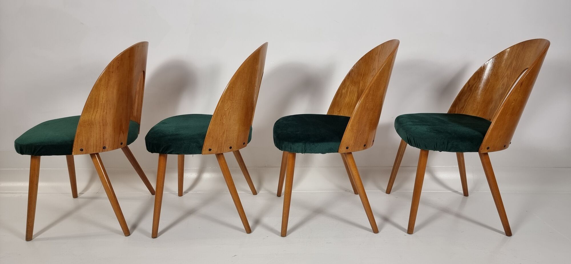 Dining Chairs by Antonín Šuman for Tatra, 1960s, Set of 4