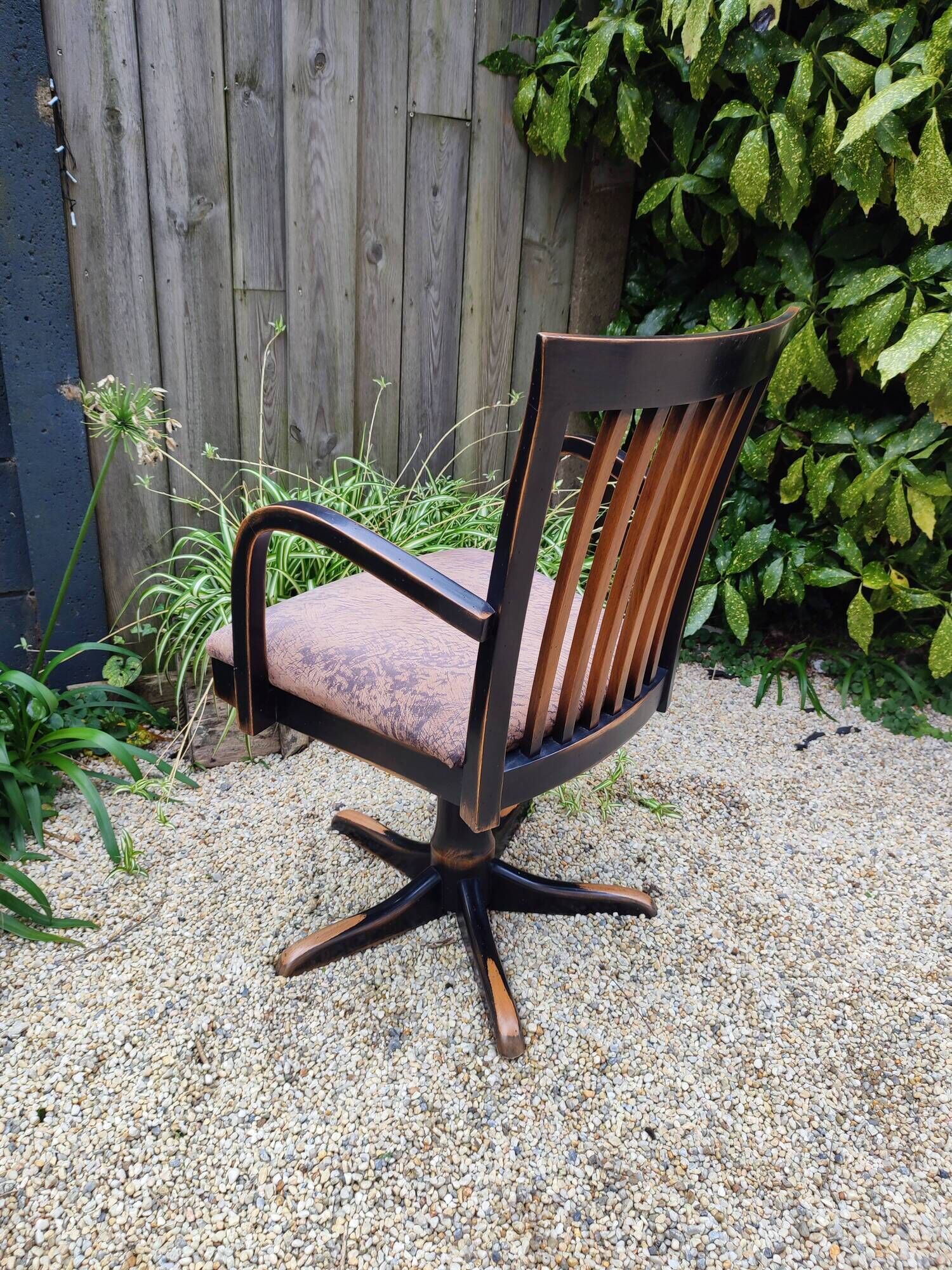 Swivel armchair in solid wood Retro style