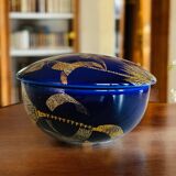 Bonbonniere from the Monaco porcelain factory with pure gold gilding.
