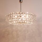 Grand chandelier Bakalowits in nickel and glass with diamond-shaped crystals, 1960s.