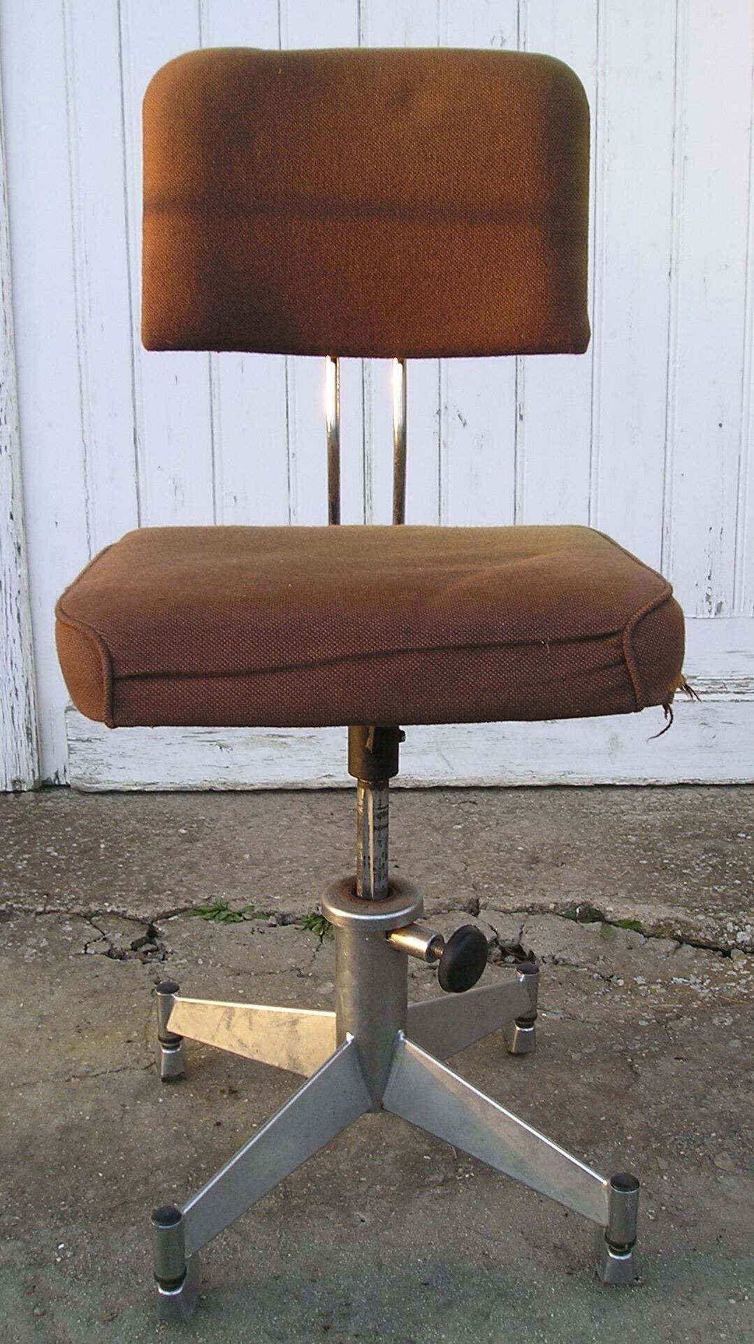 Workshop or Office Flambo swivel and wheel chair