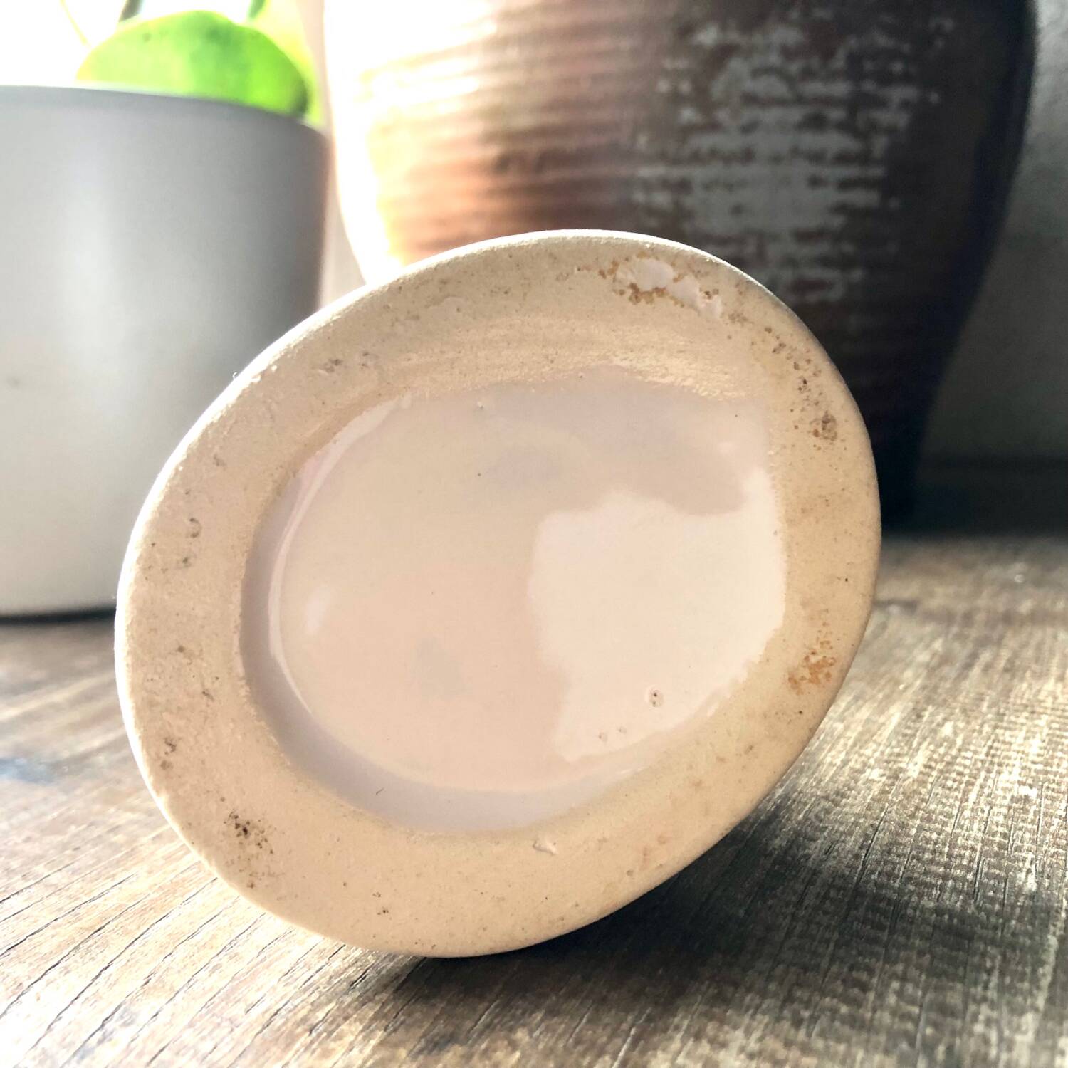 Handmade white ceramic ring sizer