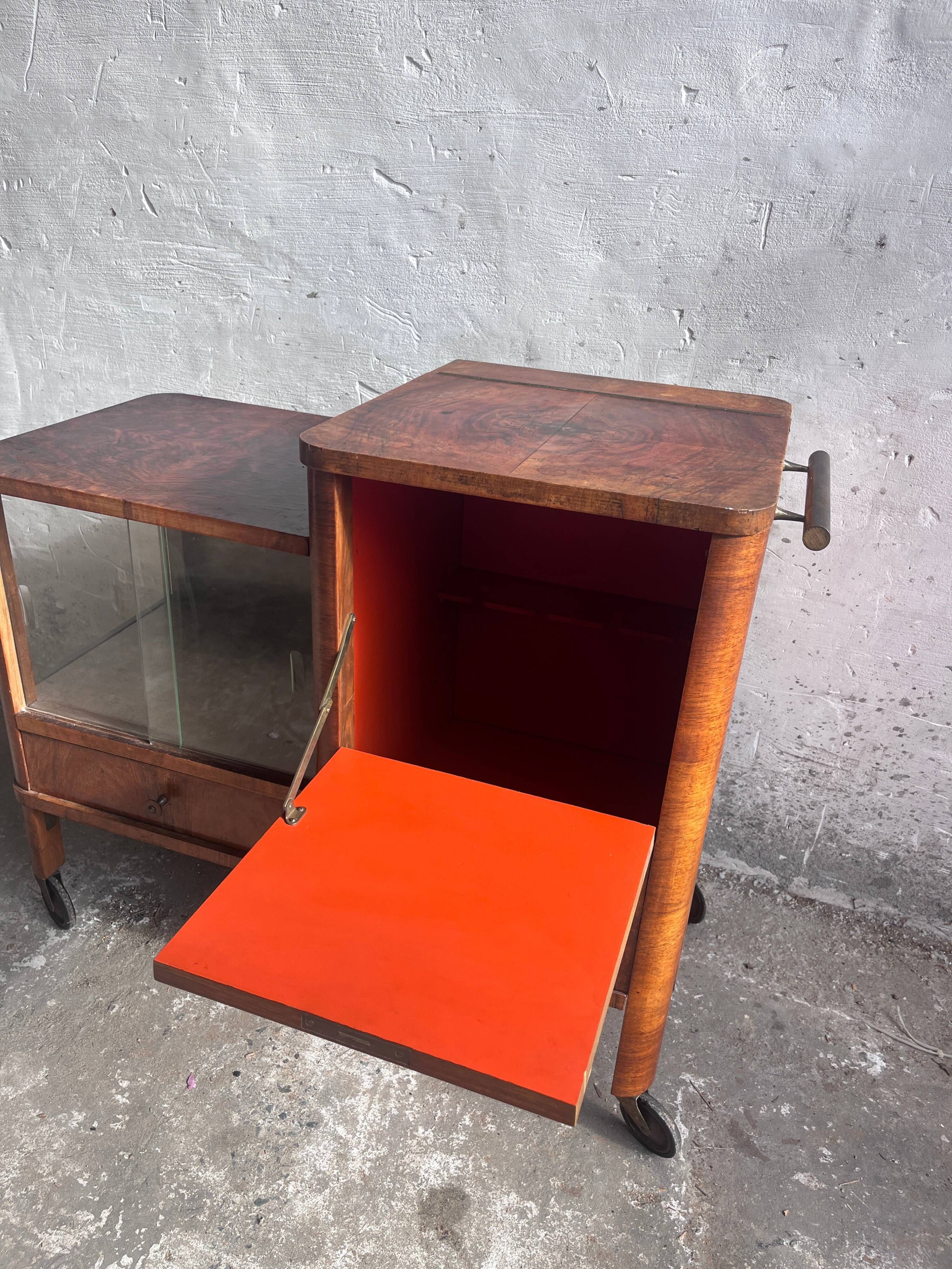 Desserte de bar Art déco en noyer, circa 1930s