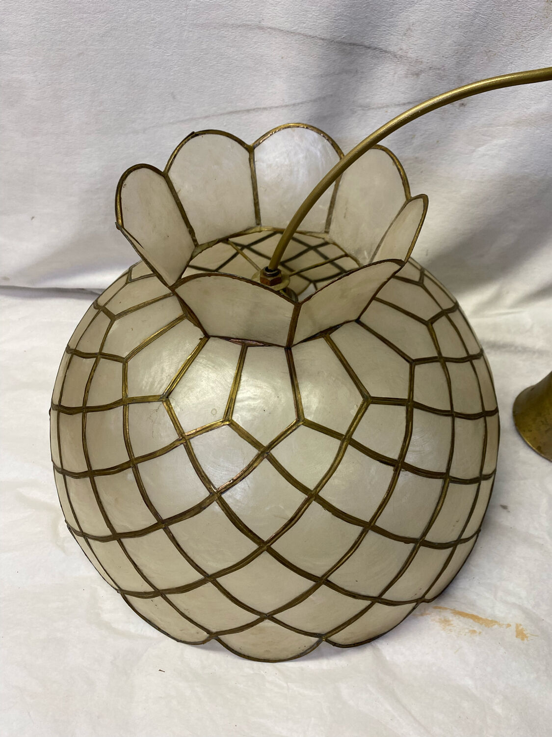 Old mother-of-pearl and brass suspension