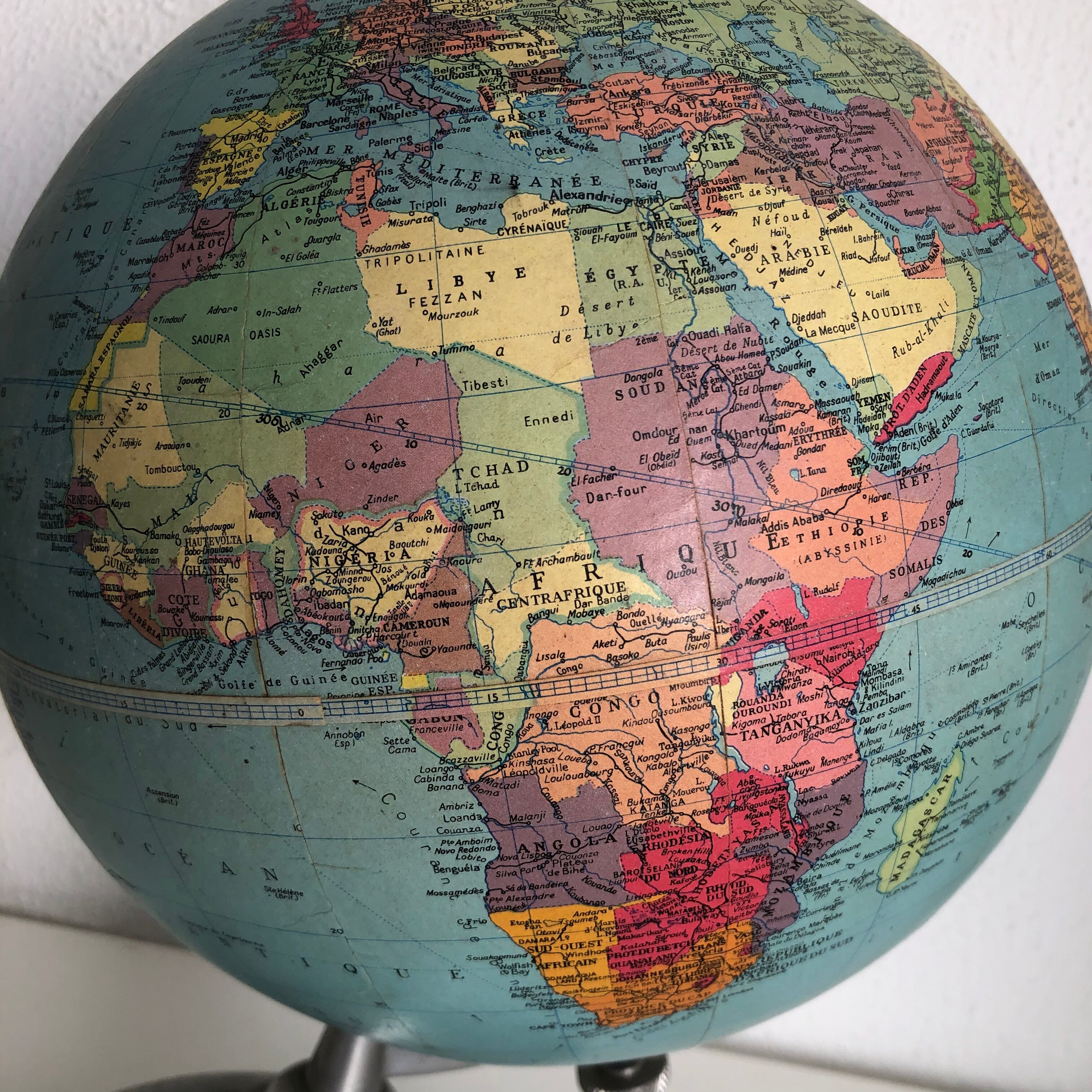 Vintage Taride Tripod Globe 1961 - 37 cm