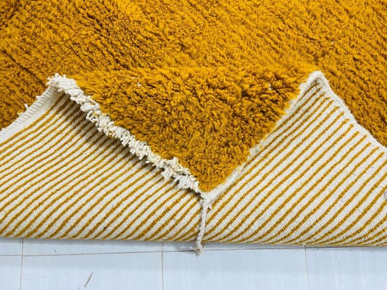 Berber Moroccan rug 250cm x 300cm