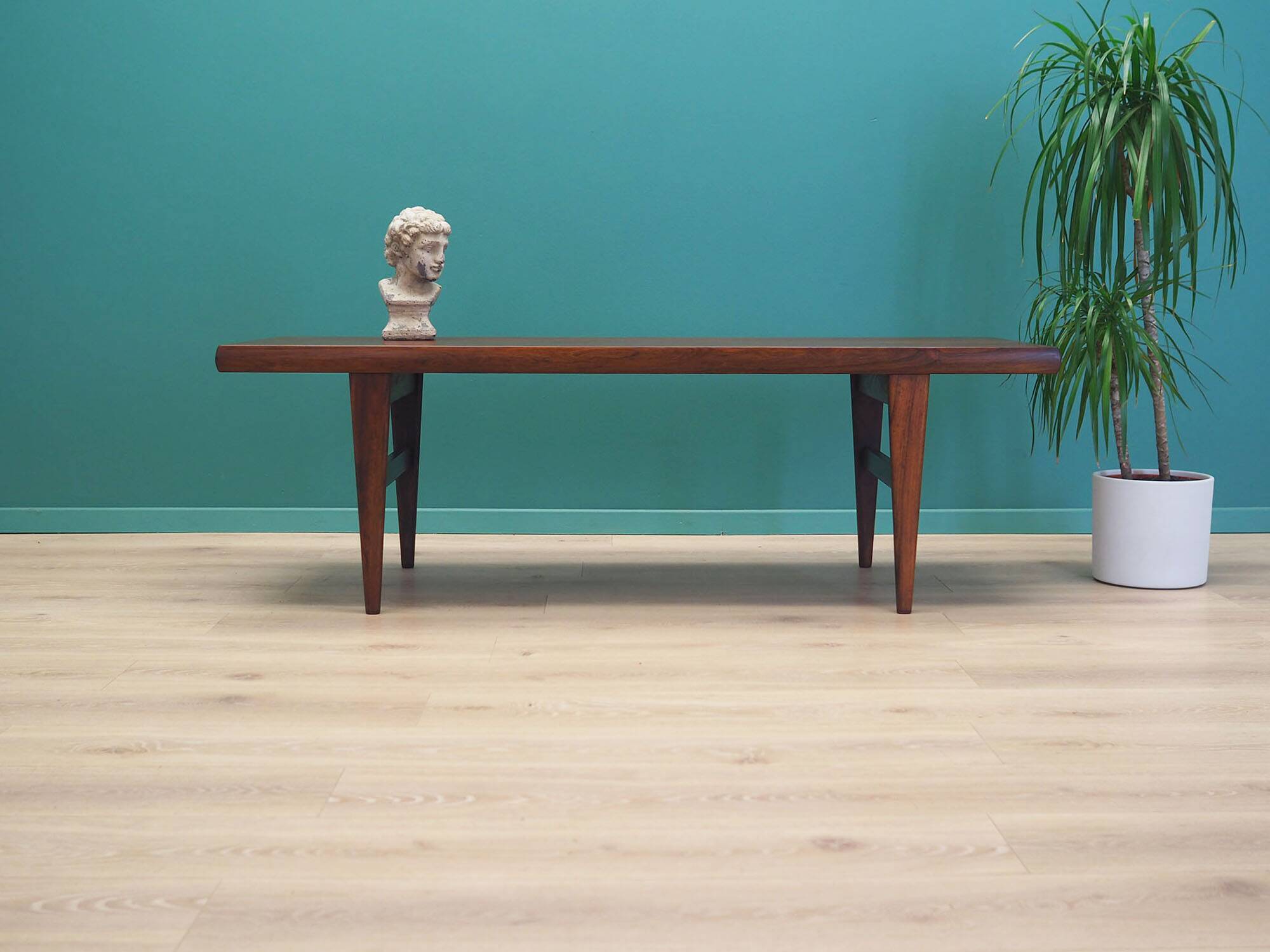 Rosewood coffee table, Danish design, 1970s, production: Gern Møbelfabrik