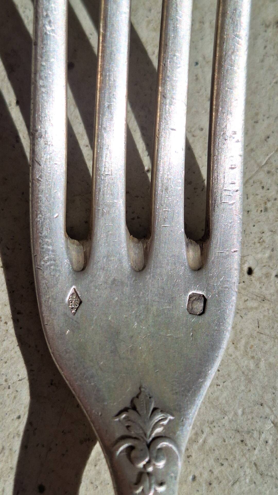 Fourchette en argent massif Henri Soufflot