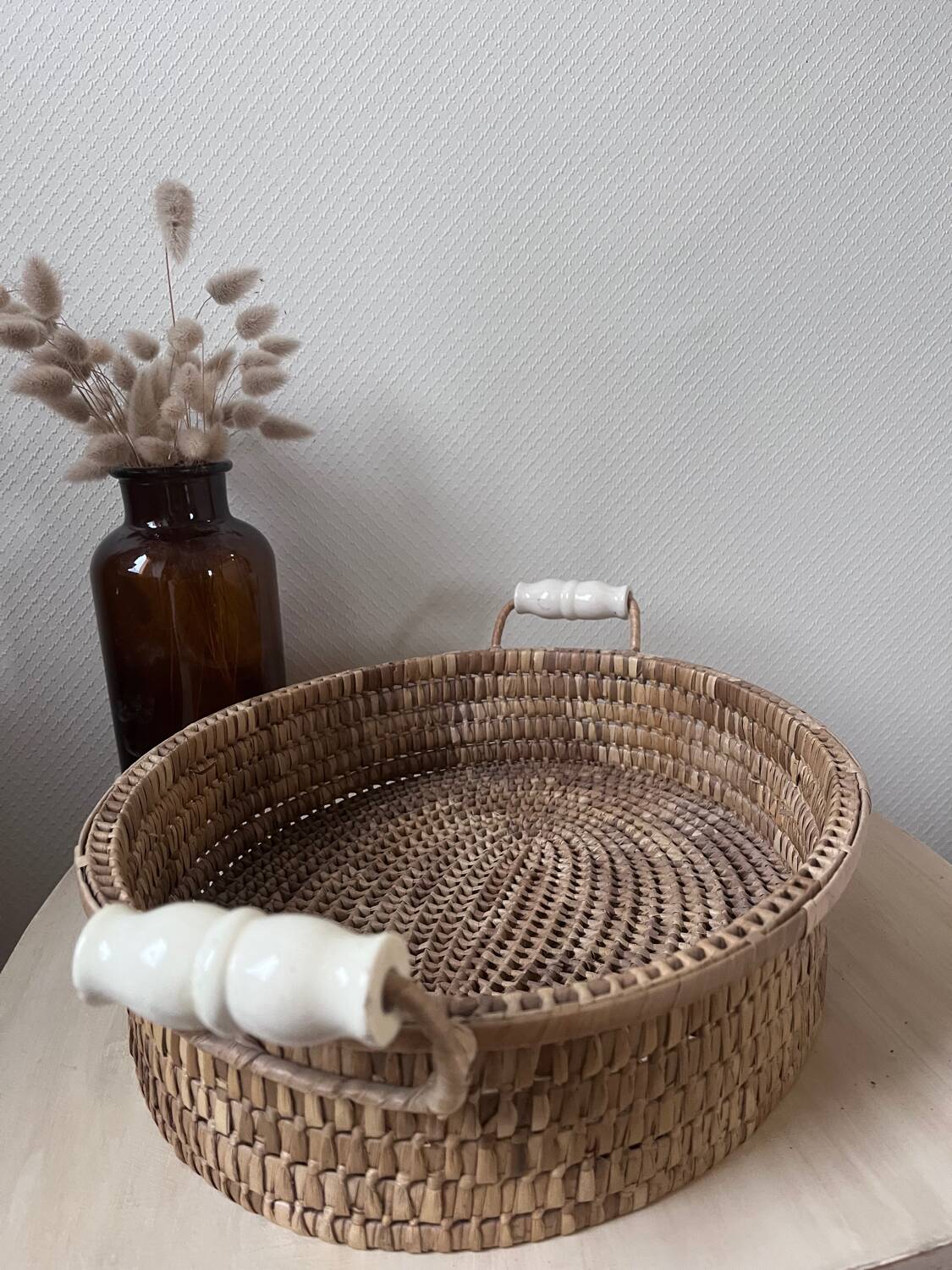 Wicker basket tray