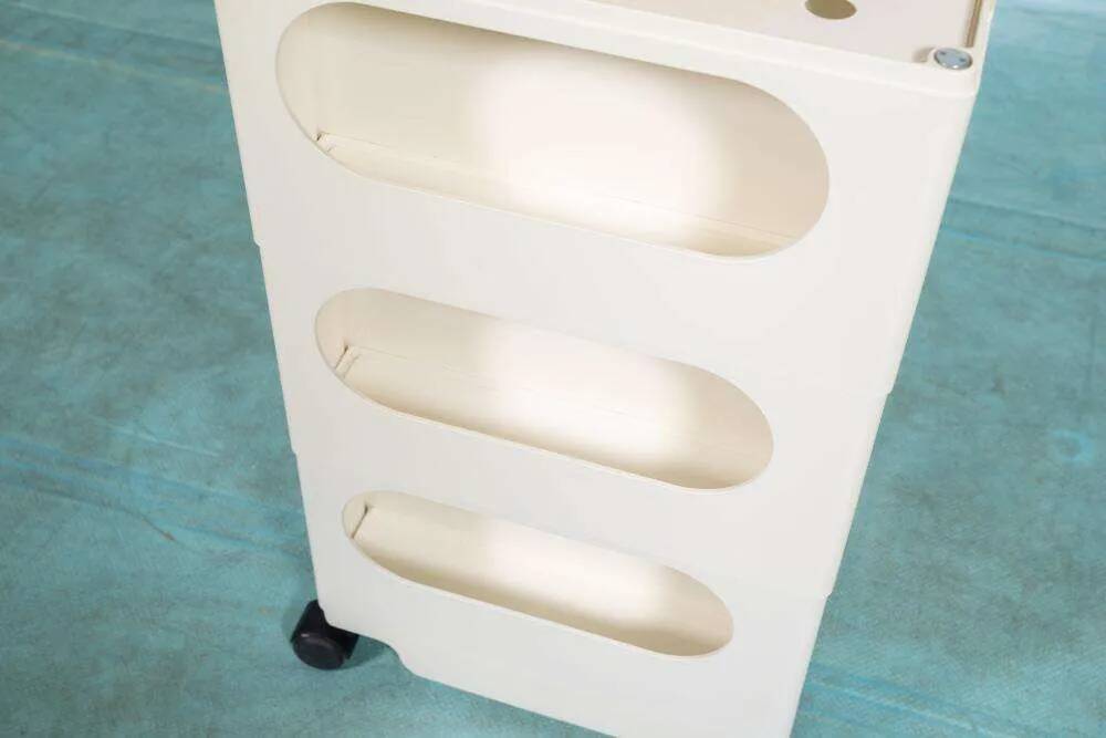 Space Age storage trolley by Joe Colombo from the 70s, Bobi trolley.