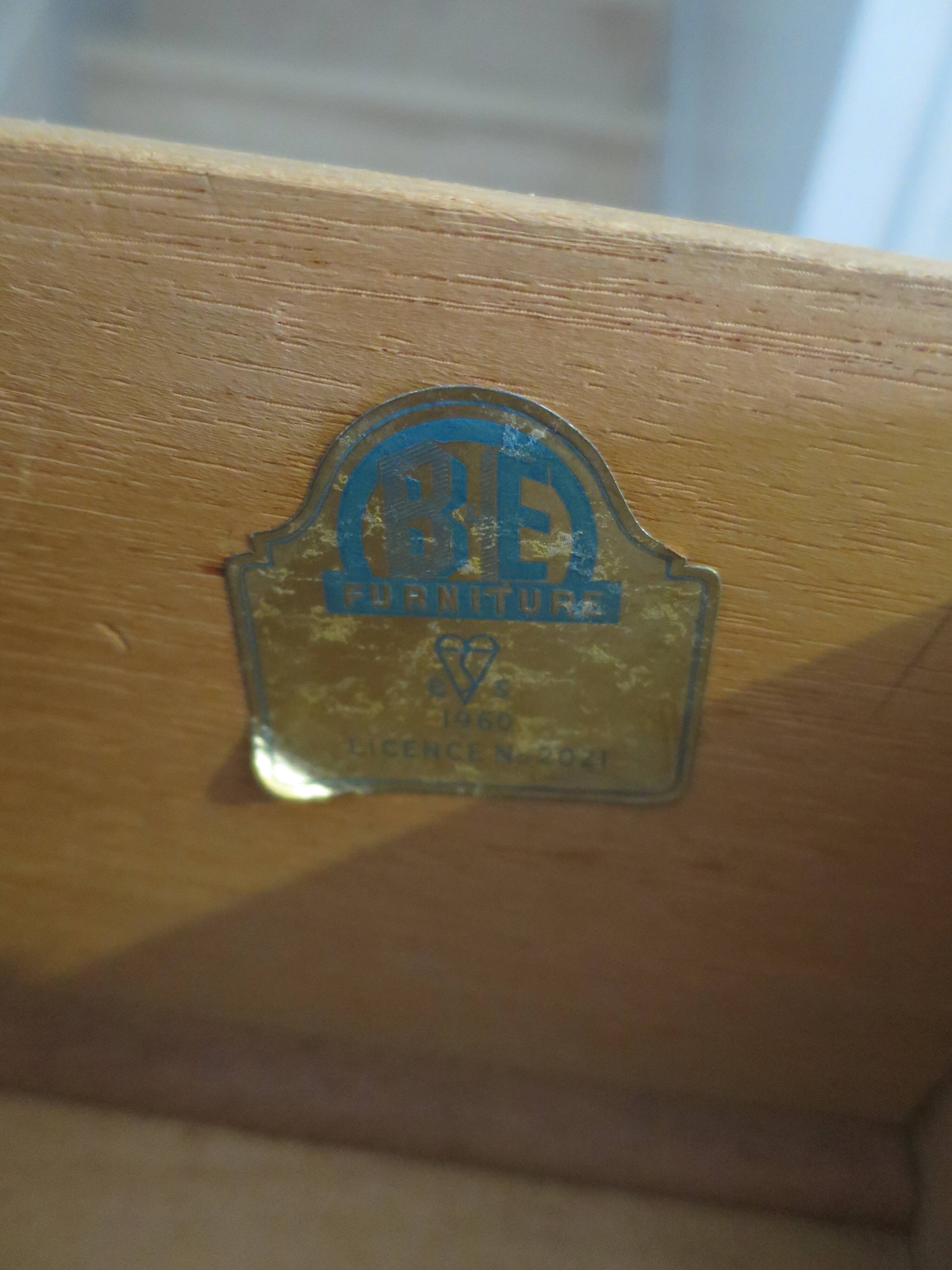 Art Deco chest of drawers with 4 drawers in oak, France 1930s-50s