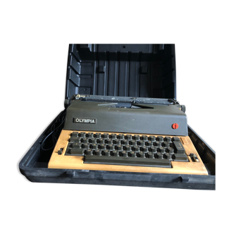 Olympia electric typewriter