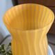 Vase en verre opalin orange, Habitat années 1980