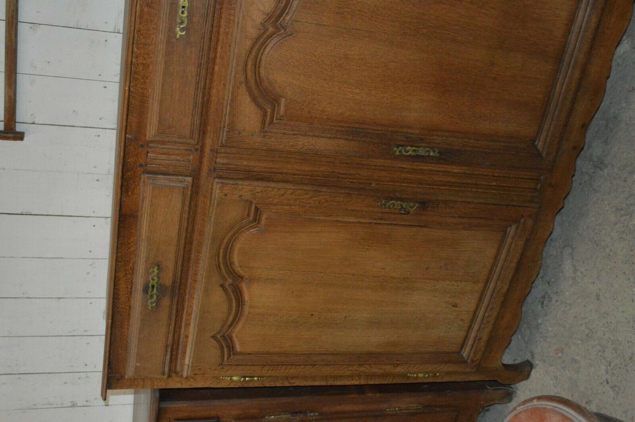 Oak buffet