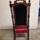 Chaise dite chauffeuse d'époque Napoléon III en bois mouluré sculpté