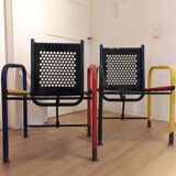 Paire de chaises cubistes en métal France des années 1950.