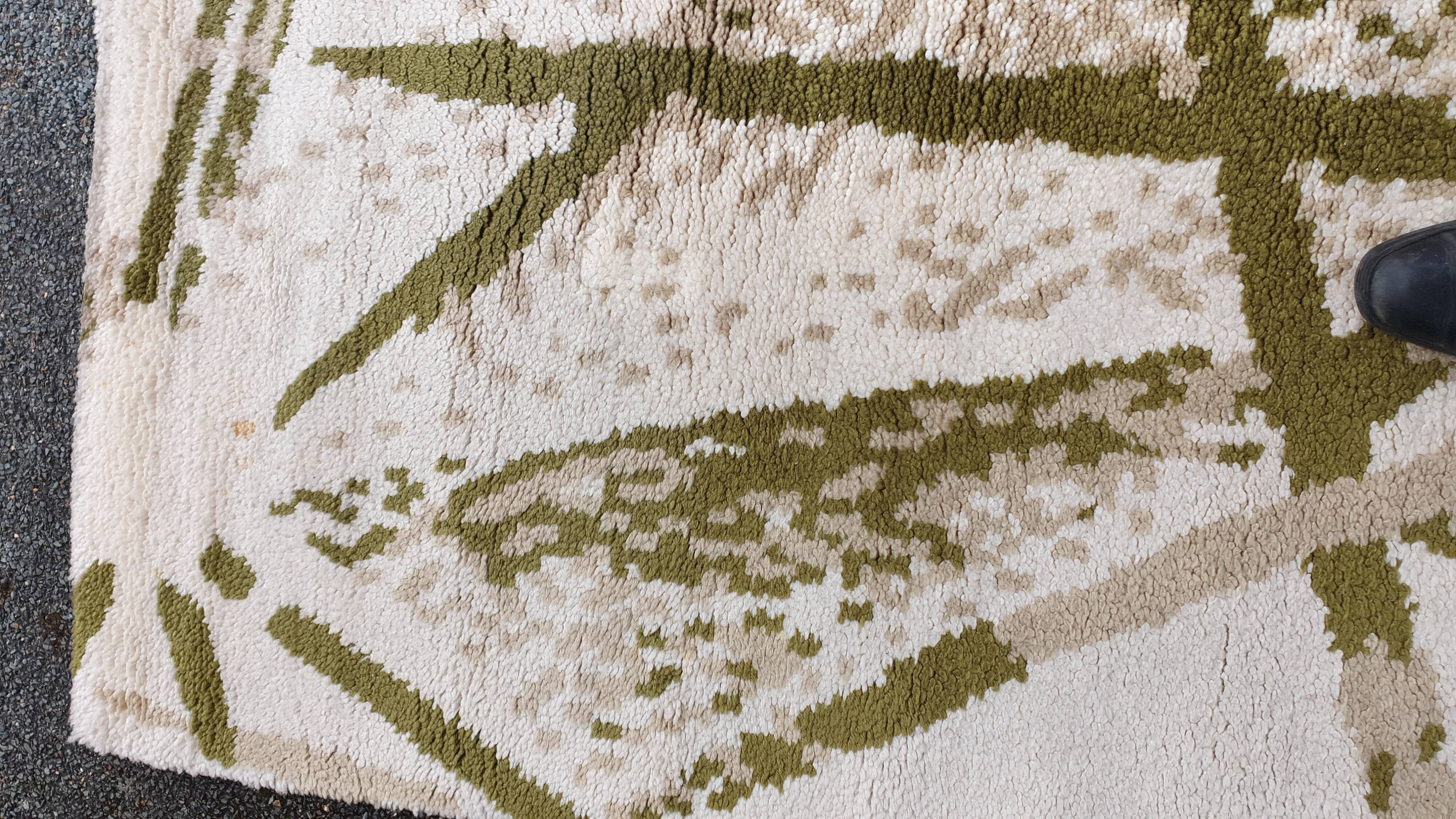 Curly wool design rug