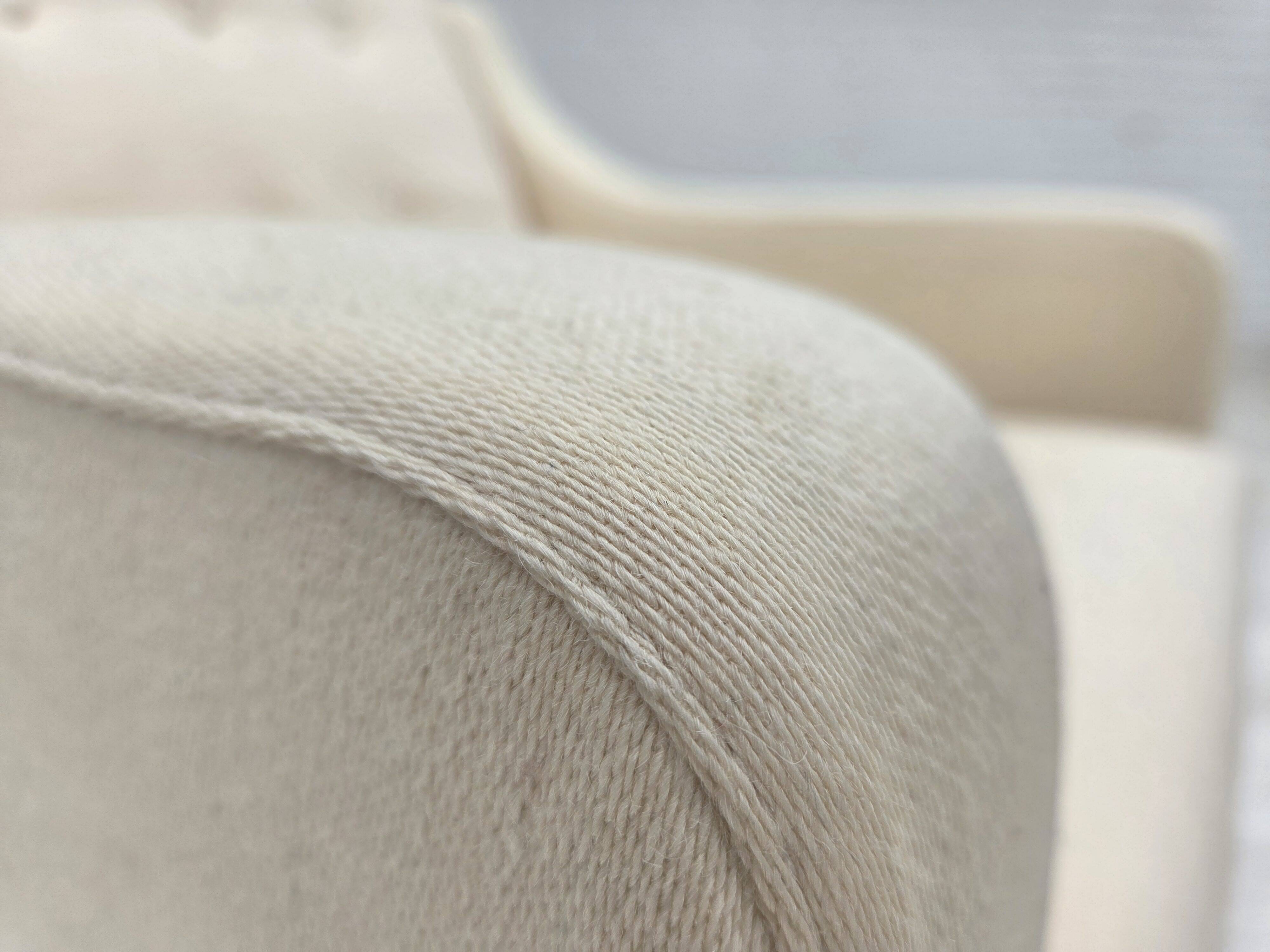 1970s, Danish loungechair, furniture wool, teak wood legs.