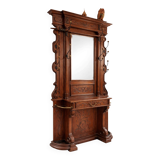 Cloakroom / umbrella stand