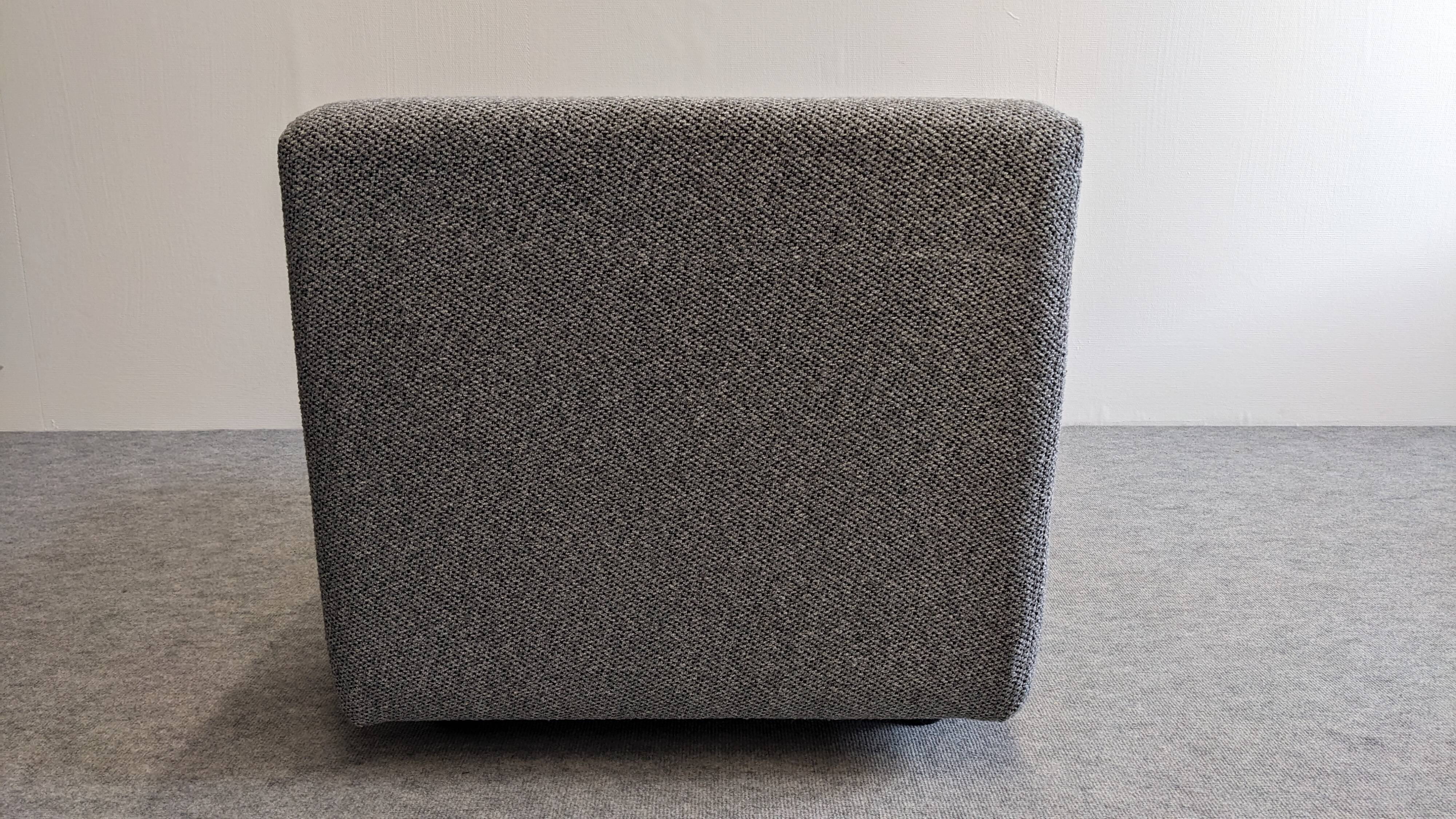 Chauffeuse de Tito Agnoli pour Mobilier International, Italie vers 1970