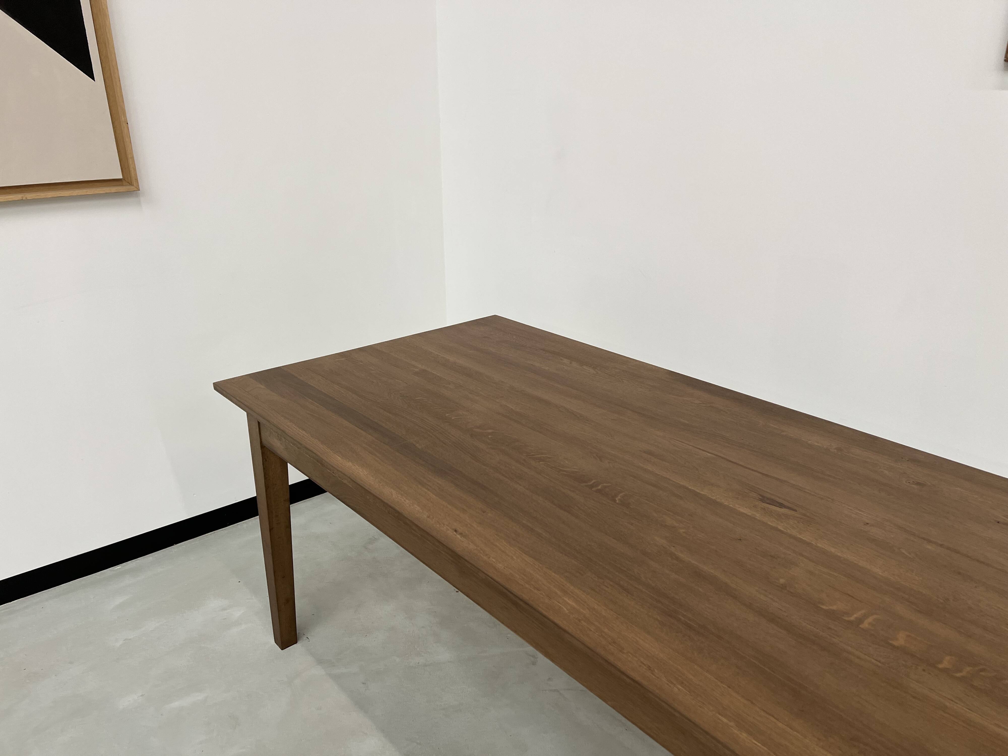 "Dark Brown" farmhouse table in solid oak, 300 x 90 cm