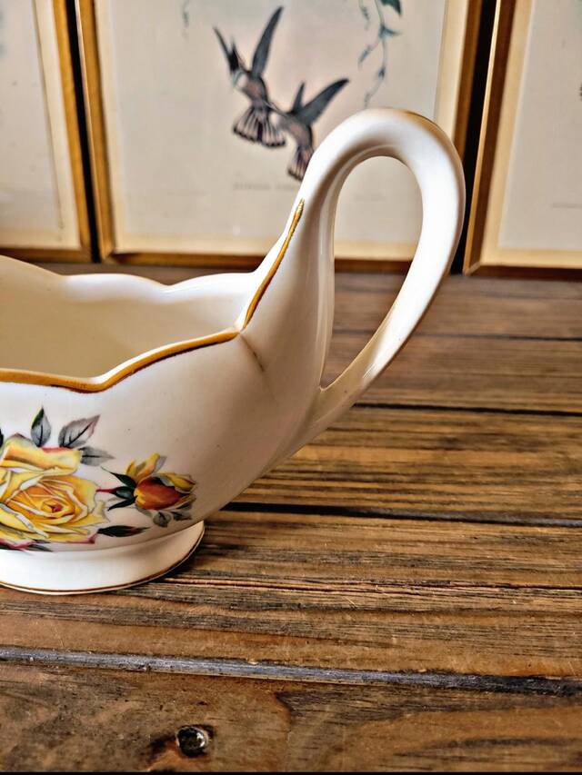 Gien Gardanne gravy boat, yellow roses, vintage French earthenware