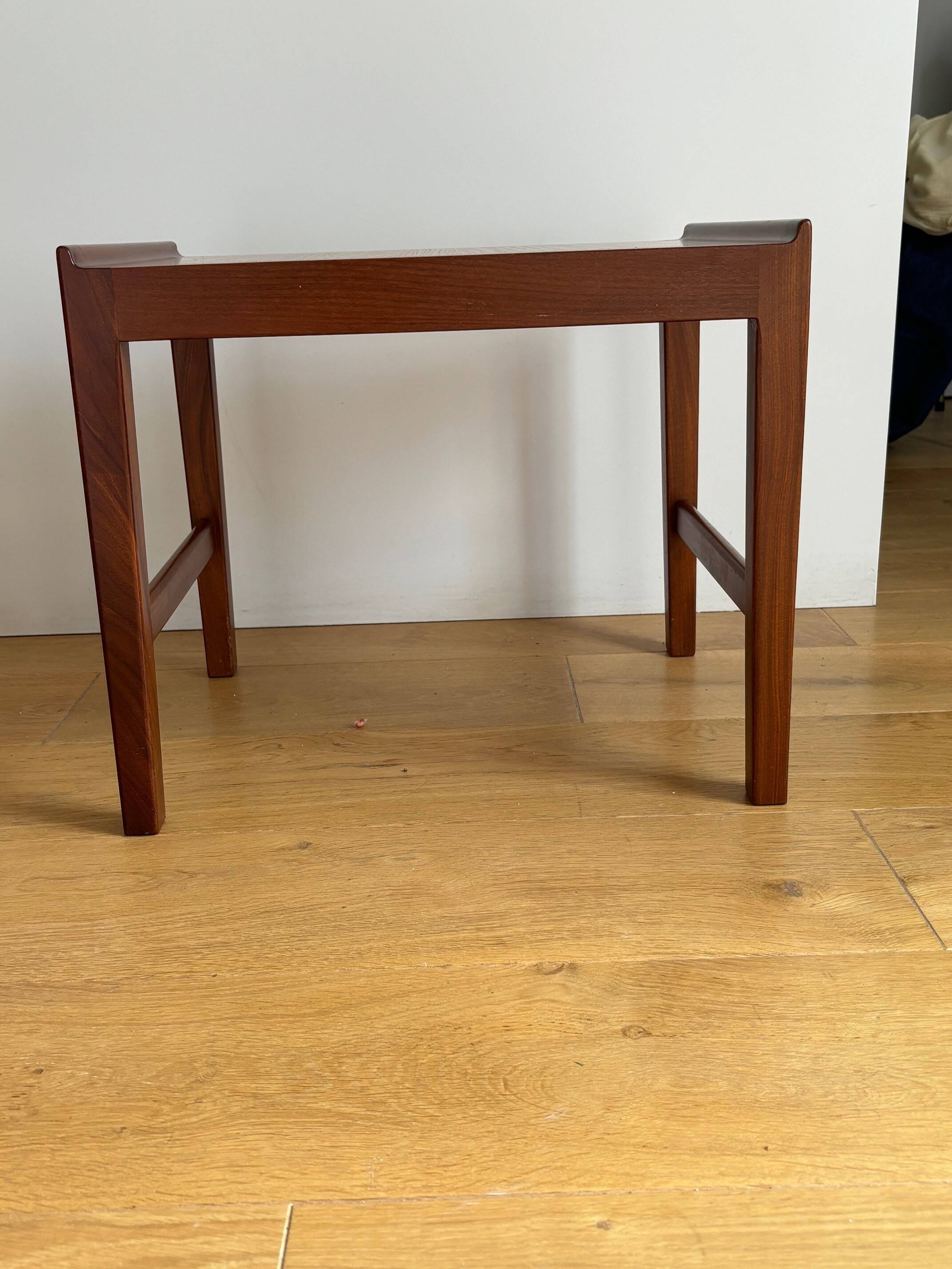 table de chevet ou d'appoint teck et palissandre - Suède années 50/60