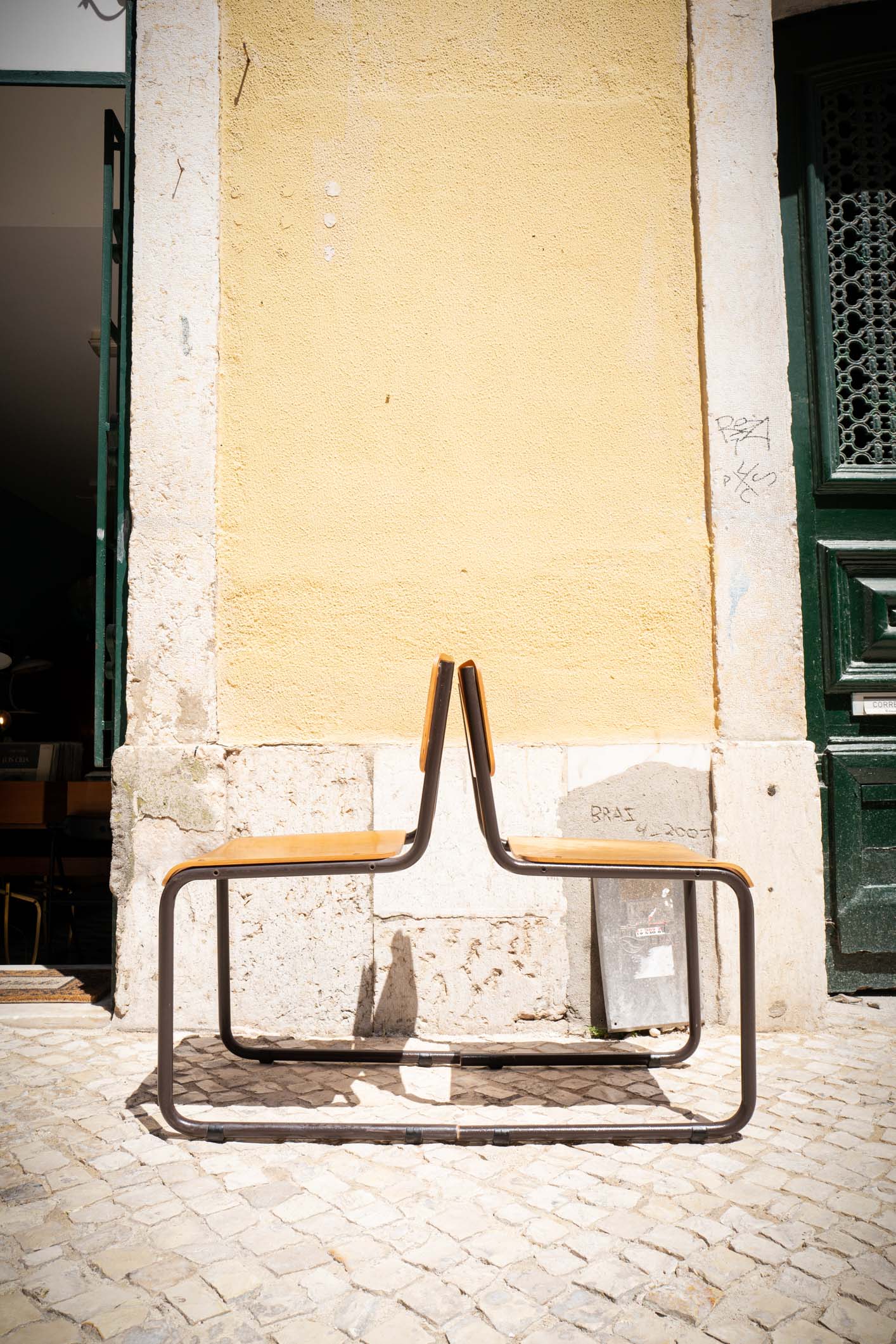 Escolar chair by Siza Vieira