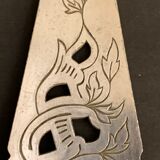 Silver metal pie server