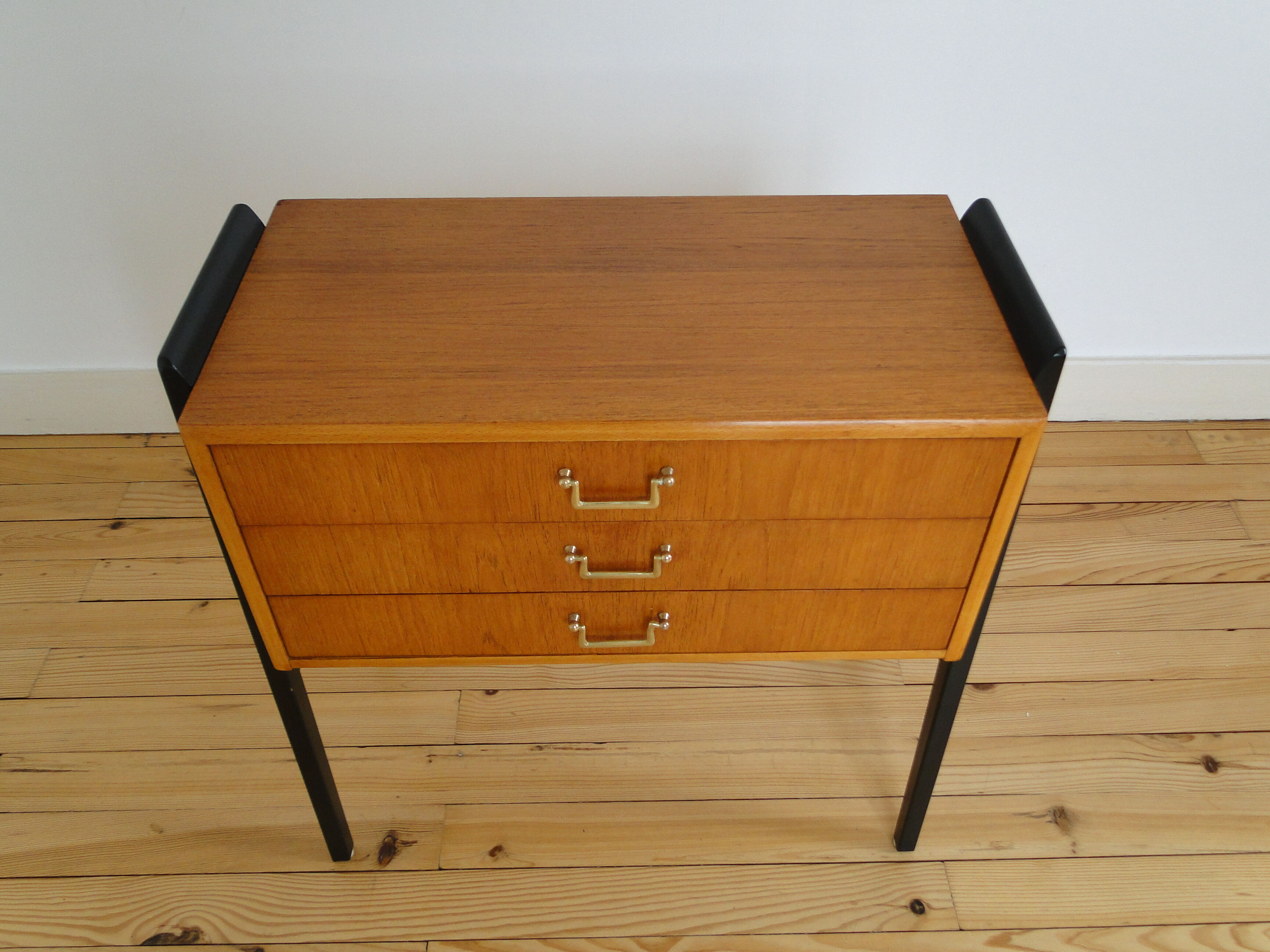 Chest of drawers scandinavian entrance furniture in mid century teak