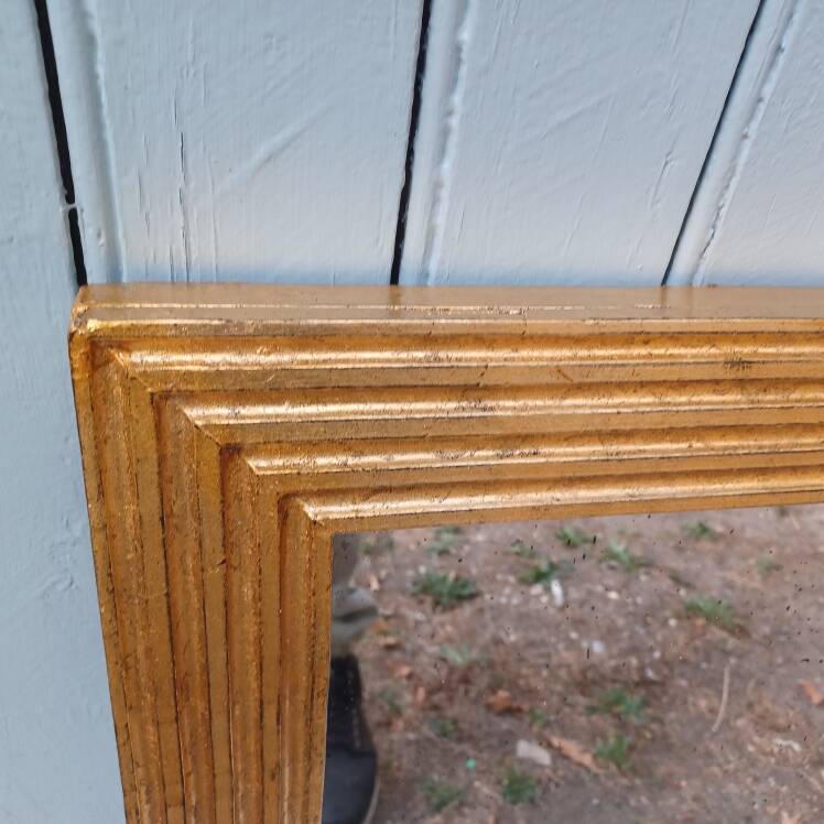Grand golden mirror from the revolutionary period 110 cm x 74 cm