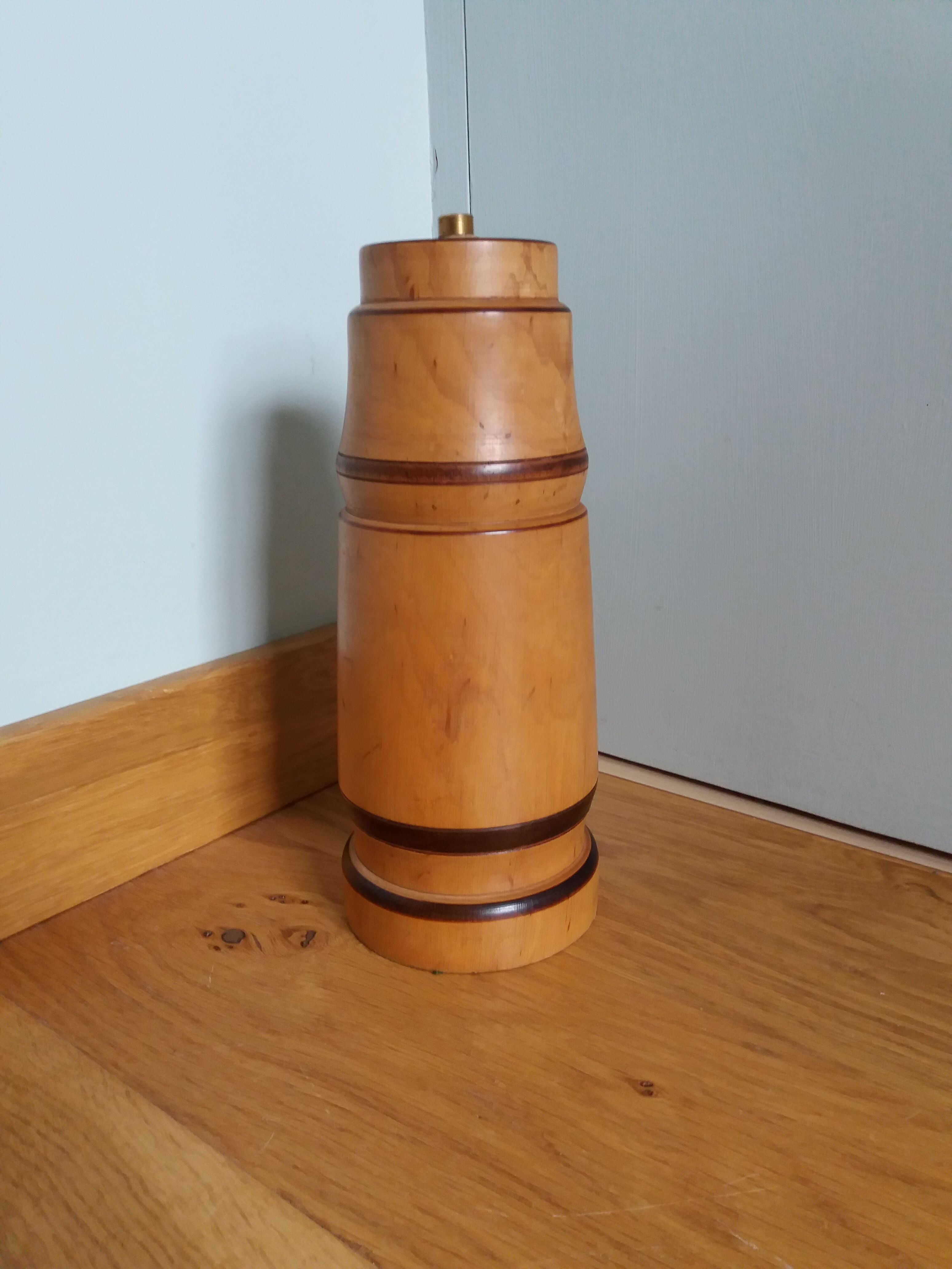 Turned wooden lamp base