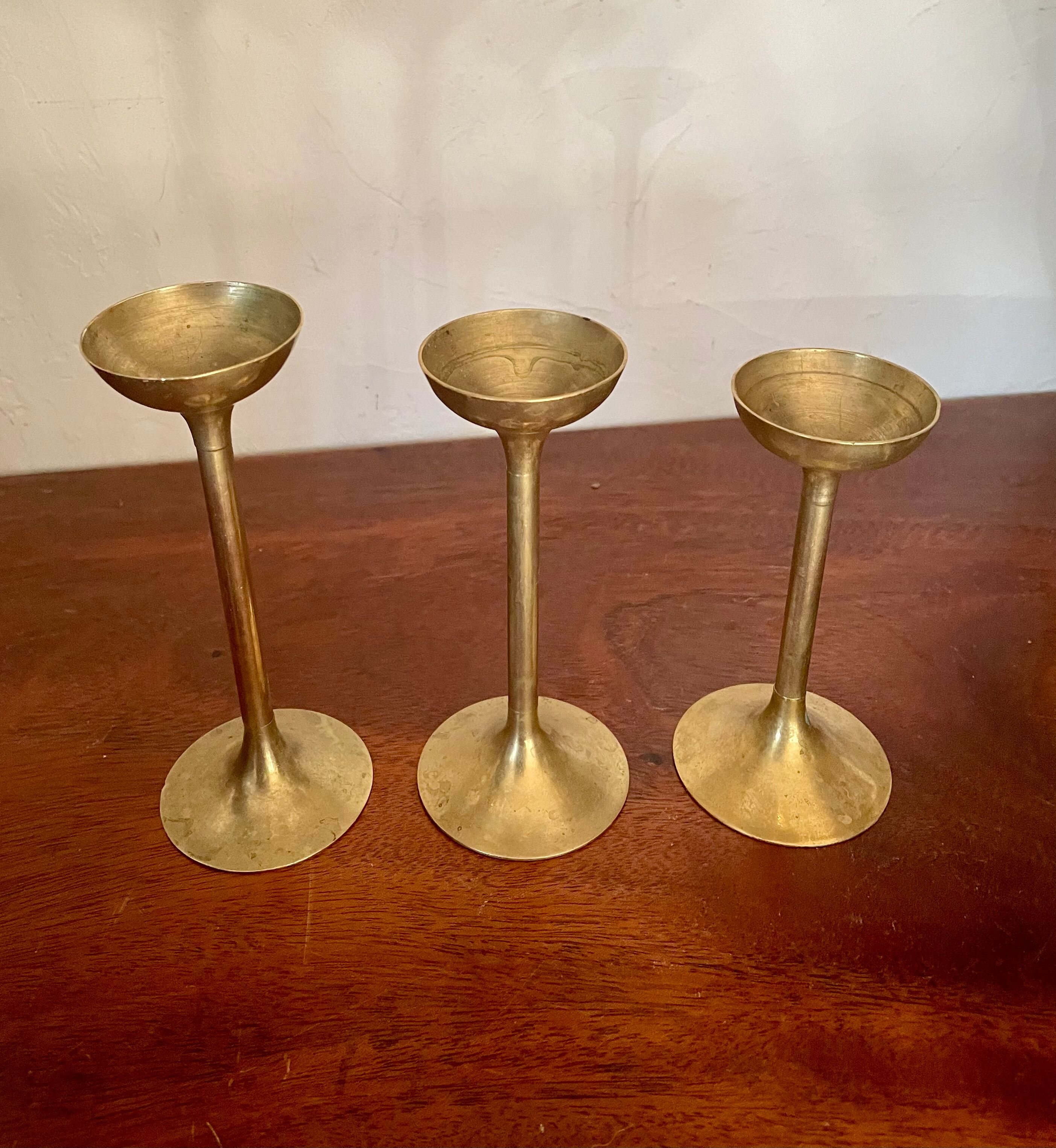 Suite de 3 bougeoirs en laiton vintage