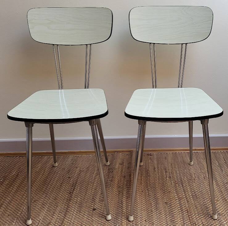 Lot de 2 chaises formica