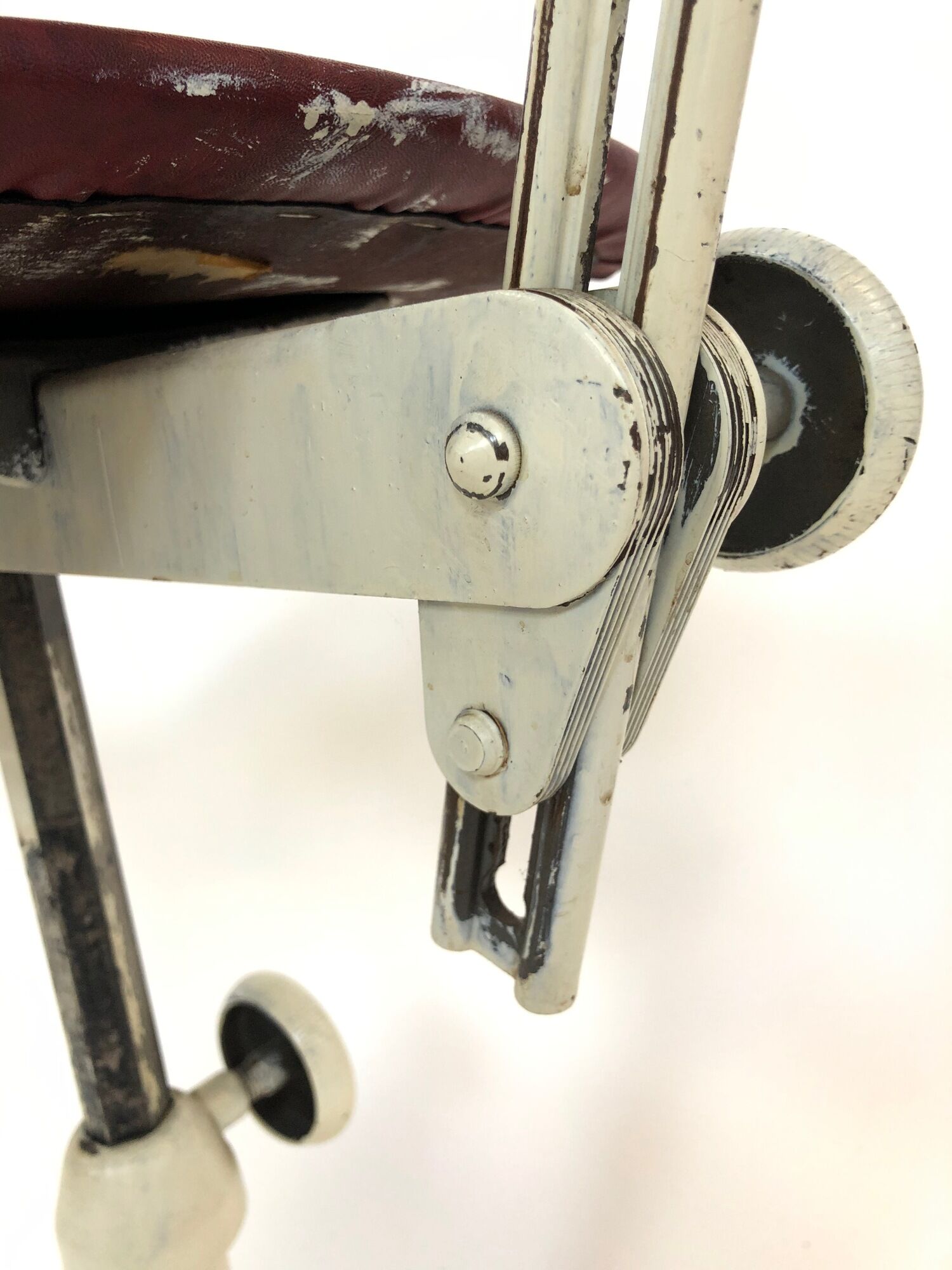 Industrial drawing work chair designed by Friso Kramer for Ahrend De Cirkel Netherlands