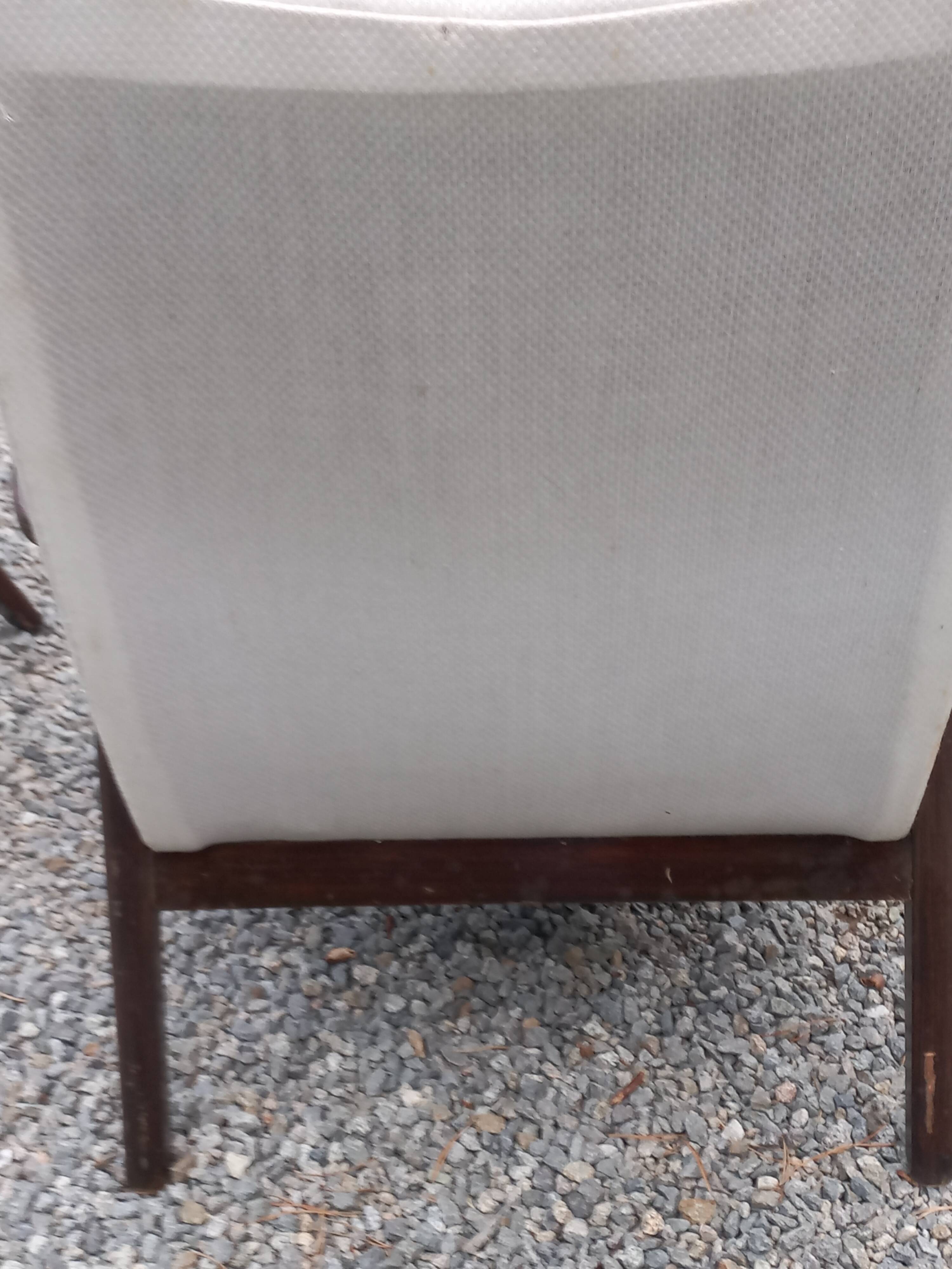 Pair of Scandinavian-style armchairs with splayed legs from the 1950s
