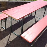 Brewery table + 2 benches