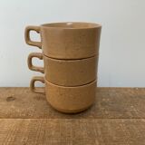 Coffee cups in sandstone