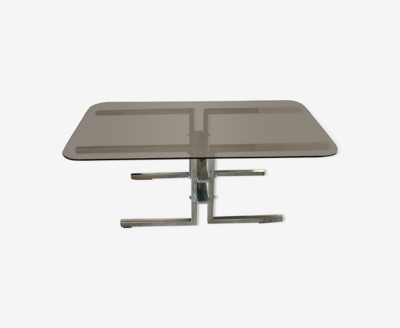 Table basse chromée et verre fumé
