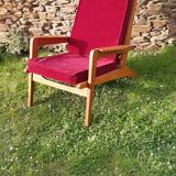 Armchair with armrests